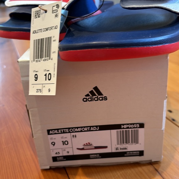 Adidas Adilette Comfort adjustable slides - Picture 2 of 4